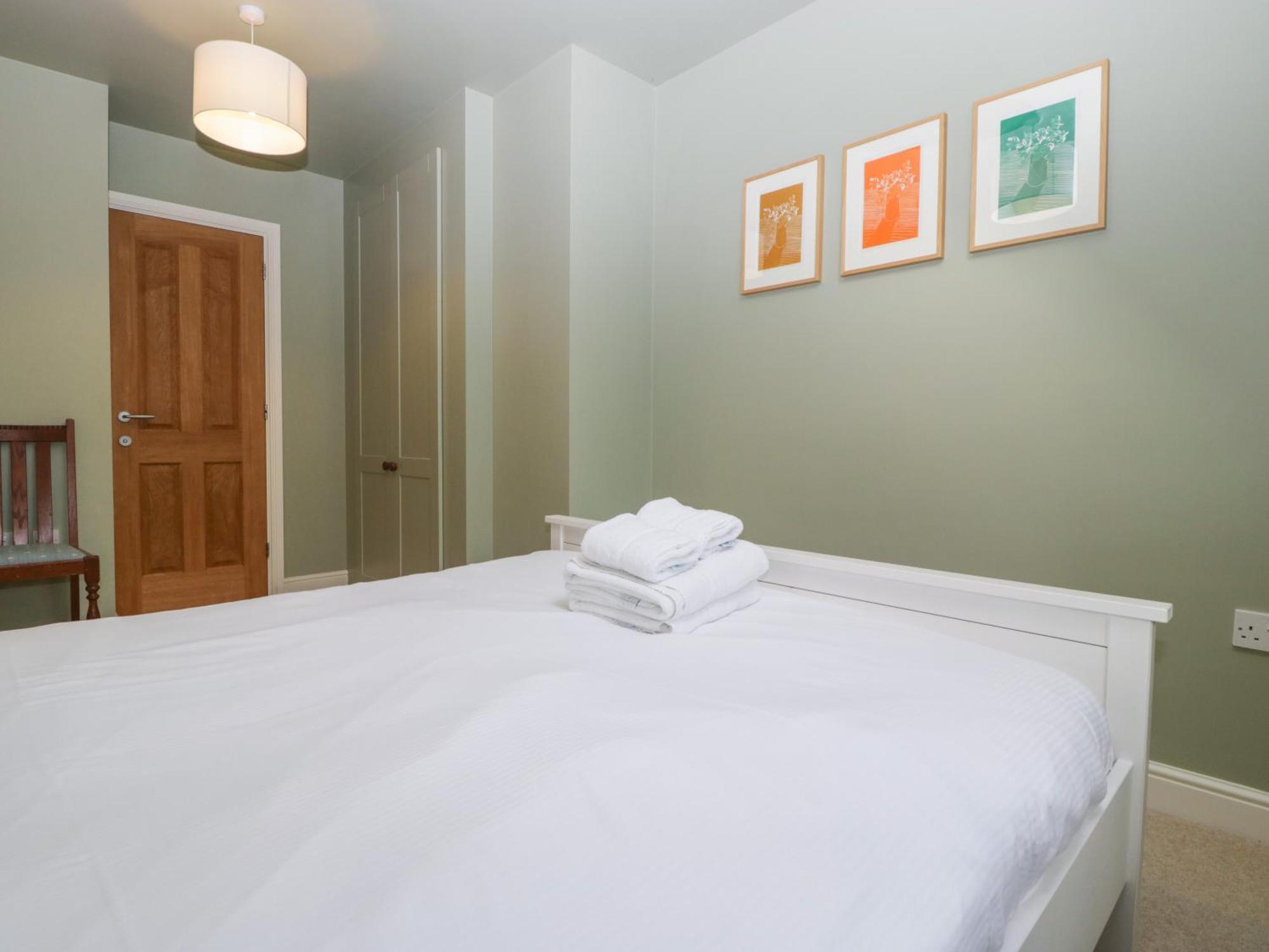 3 Painters Field Villa Cirencester Luaran gambar